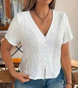 <b>Women'S</b> Loose <b>White</b> <b>Shirt</b> with a Summer Floral Pattern And a V-Neck Batwing Sleeve Design. - Product Image 6