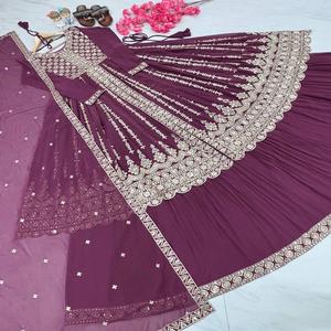 Traje Lehenga de Boda Indio de Última Moda, Diseño Exclusivo, Georgette Pesado con Bordado de Lentejuelas, por FabZone - Product Image 4