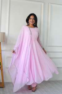 Robe brodée en Georgette rose avec séquence Dupatta pour les fêtes indiennes et pakistanaises - Product Image 2