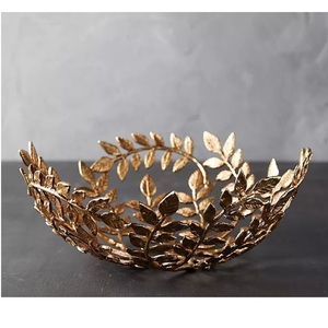 Bol décoratif en laiton et aluminium fait main, personnalisé, exquis, finition premium, bols de service pour hôtel, décoration de la maison et de la table - Product Image 2