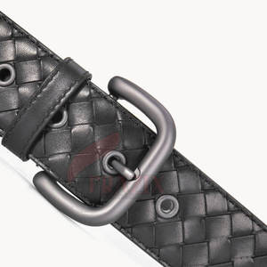 Ceinture en cuir pour homme faite à la main, élégante et résistante, avec boucle réglable, ceinture en cuir décontractée pour homme, tendance pour le bureau et l'extérieur - Product Image 3