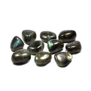 Chất lượng cao tinh thể tự nhiên trang trí Labradorite tumbles Labradorite giảm đá trong bán buôn để trang trí hồ cá