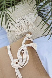 Cinturones de cojín ajustables con borlas triples de macramé hechos a mano (juego de 2) para decoración del hogar y la oficina, sala de estar y comedor - Product Image 3