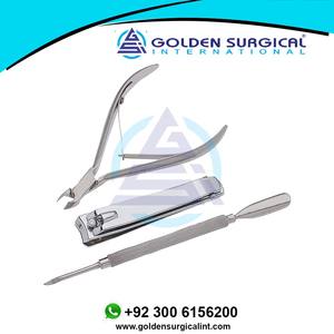 Kit de soin des ongles professionnel pour voyage |   Pince à cuticules, pousse-cuticules, coupe-ongles en acier inoxydable - Product Image 3