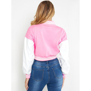 Vestes d'université courtes surdimensionnées à épaules tombantes OEM pour femmes design extérieur personnalisé streetwear matelassé vestes d'université pour femmes - Product Image 4