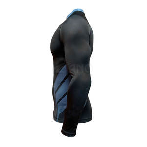 Ropa Deportiva de Gimnasio para Hombre de Alta Calidad con Logotipo Personalizado en Colores, Camiseta Deportiva Larga (Nailon/Spandex/Poliéster), Servicio OEM, BANO INDUSTRY - Product Image 3