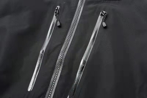 Veste de pluie à capuche légère et imperméable pour hommes, veste de randonnée coupe-vent imperméable d'extérieur, veste de pluie de haute qualité, vente en gros - Product Image 4
