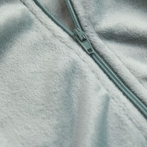 Sudadera con capucha recortada de mujer con estampado personalizado de fabricante OEM con parche de logotipo frontal sudaderas con capucha de invierno - Product Image 6