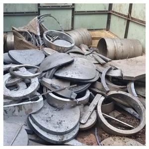 Chatarra de titanio de la mejor calidad disponible para exportación, utilizada en fabricación de aleación de alta resistencia, fundición aeroespacial y uso industrial - Product Image 3