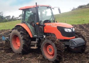 Tractor Agrícola Kubota M9540 2WD 4WD, Nuevo y Usado, para Agricultura Comercial y Cultivo de Suelos - Product Image 4