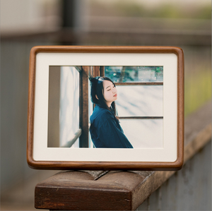 Cadre photo en bois de noyer noir - Product Image 5