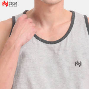 Camiseta sin mangas para hombre personalizada al por mayor, ropa deportiva de color sólido para deportes informales, diseño de punto transpirable, opciones de talla grande - Product Image 6