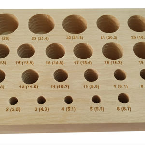 Support en bois de haute qualité à 36 trous pour poinçons de dapping, utilisé pour la fabrication de bijoux, vente en gros au prix le plus bas, meilleur produit - Product Image 1