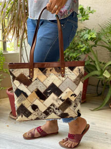 กระเป๋าสะพายไหล่สำหรับผู้หญิงกระเป๋าสะพายไหล่งานเย็บปะคุณภาพสูงทำจากหนังแท้มีสไตล์ใหม่ - Product Image 4