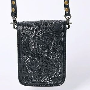 Nouvel arrivage d'étuis de téléphone en cuir véritable à motif élégant personnalisés, couvertures de téléphone portable vintage de haute qualité - Product Image 1
