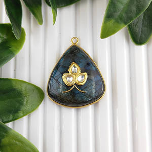 Pendentif en forme de billion de pierres précieuses Labradorite de feu bleu en gros - Product Image 5