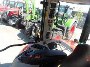 Nouvelle condition boîte de vitesses manuelle tracteur direction droite sièges en cuir caméra arrière Euro VI norme d'émission FWD Options de lumière sombre - Product Image 4