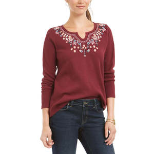 Maglia Termica Rossa da Donna Style & Co in Cotone di Media Spessore con Scollo a V Ricamato e Tessuto Traspirante Lavorato a Maglia - Product Image 1