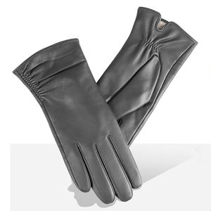 Derniers gants en cuir à haute couture en tissu Produit respirant Gants de mode en cuir ultra doux au toucher pour femmes - Product Image 3