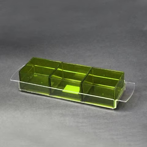 Assiette à collation en acrylique de couleur verte moderne à 3 sections - Product Image 1
