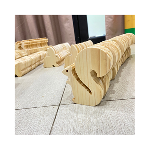 Animales de madera para niños DIY accesorios pintados a mano decoración colgante de arte de pared con múltiples formas hechas en Vietnam - Product Image 5