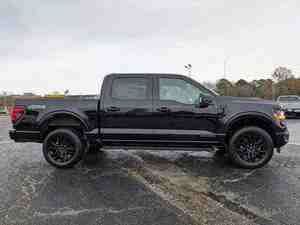 Usado, F-150 XLT SuperCrew 2024, 4WD, Volante a la Izquierda, Asientos de Cuero, Cámara Trasera, Automático Inteligente, En Buenas Condiciones - Product Image 4