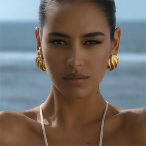 1 paire de clous d'oreille en acier inoxydable 304 plaqué or 18 carats, design géométrique exagéré de style IG, avec perles et diamants. - Product Image 4