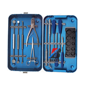 Juego de instrumentos de jaula de malla para cirugía espinal Juego de instrumentos ortopédicos de columna vertebral Herramientas quirúrgicas manuales de acero inoxidable - Product Image 1