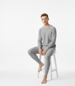 Traje Térmico WarmTrack Gris para Hombre, Suave, de Manga Larga, Tejido Transpirable, Diseñado para una Protección Constante contra el Frío - Product Image 2