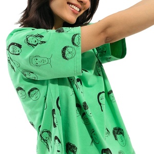 เสื้อยืดสตรีทผ้านุ่มคุณภาพสูงเสื้อโอเวอร์ไซส์สำหรับผู้หญิงขายส่ง - Product Image 5