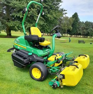 Cortadora de Césped John Deere Z925A de Giro Cero, Tractor Comercial para Jardín, Equipo de Jardinería, Precio de Fábrica, Venta al Por Mayor con la Mejor Calidad - Product Image 2