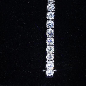 Pulsera de Plata 925 con Incrustaciones de Moissanita de Corte Redondo, Estilo Tenis, Joyería Elegante para Uso Diario - Product Image 3