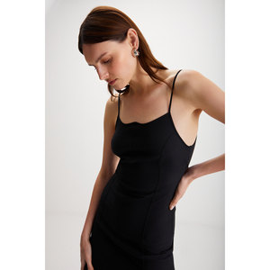 ETHIQUET Manuela Robe moulante en tissu interlock épais pour femme, col cœur - Product Image 4