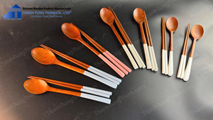 Ensemble cuillère et baguettes en bois avec manches blanches, ustensiles légers, lavage à la main uniquement, fabriqué au Vietnam - Product Image 5