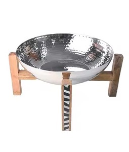 Modern <b>Silver</b> Metal Decorative <b>Bowl</b> On Shell Pattern Base Crafted For Sophisticated Home And Office Interiors - Product Image 3