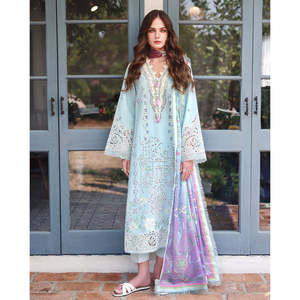 Conjunto MUSHQ-3PC: Camisa de Chifón con Bordado Chikan, Dupatta de Seda Estampada y Pantalones-BIC-4905 - Product Image 1
