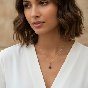 Colgante religioso chapado en oro de Plata de Ley 925 con forma de cometa de ágata musgo con chapado en rodio para collar ajustable - Product Image 5