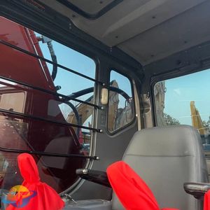 Excavadora Hitachi ZX200 Usada de Alta Calidad, Máquina de Construcción Popular en Venta a Bajo Precio - Product Image 1