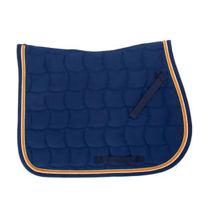 Tapis de selle professionnel anti-choc pour chevaux à poitrail haut, avec doublure respirante et protection de sangle renforcée - Product Image 2