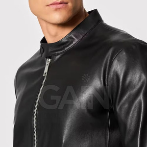 Veste d'hiver en cuir respirant et écologique pour homme, couleur unie, avec logo personnalisé sur la capuche et caractéristiques personnalisables - Product Image 2