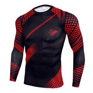 Protector contra sarpullidos de manga larga, diseño personalizado, tela de protección UV para entrenamiento de surf, protector contra sarpullidos personalizado, tela transpirable y de secado rápido - Product Image 1