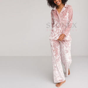 La mejor venta de camisa de manga larga con 1 bolsillo en el pecho y pantalones, cintura plana y bolsillos laterales, tela tejida con cierre elástico - Product Image 1