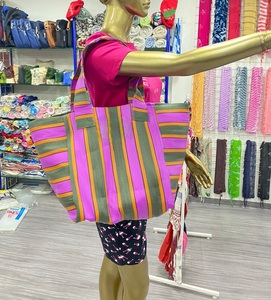 Grands sacs à provisions en PP tissé à motif personnalisé, respectueux de l'environnement, fabriqués en Inde avec mailles en plastique polypropylène recyclé durable-Options en vrac - Product Image 1