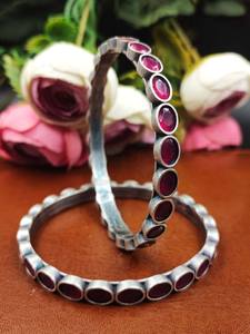 Pulsera oxidada abierta hecha a mano, brazalete ajustable de latón puro para fiesta, aspecto plateado, con perla, tamaño libre para regalos - Product Image 3