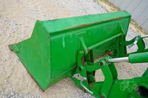 2023 Johnn Deere 5075E Mini Tractor 4WD/2WD Tractor para caminar 70HP 120HP 90HP 100HP Bomba de motor nominal Engranaje de caja de cambios-para granja - Product Image 6