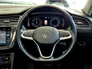 VOLKSWAGEN TIGUAN ALLSPACE 1.4TSI 110KW 2022 D'OCCASION CÔTÉ GAUCHE/DROIT - Product Image 4