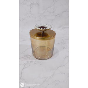 Contenedor de velas de lujo Diseño de girasol en metal Perfecto para regalos de decoración elegante para el hogar y decoración de eventos - Product Image 3