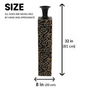 Vase sur pied haut noir et or, accroche-regard, parfait pour la décoration de maison de luxe, la décoration d'événements et les cadeaux de pendaison de crémaillère, en provenance d'Inde - Product Image 2