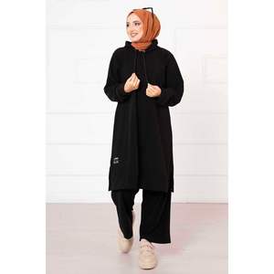 ชุดกางเกงขาสั้นปักลายมีฮู้ดสำหรับผู้หญิง2ชิ้นเสื้อสีดำขนาด XS ทรงหลวมยาวเท่าเข่า - Product Image 3