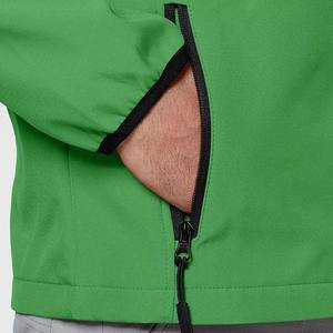 Vestes Softshell de Haute Qualité à Design Personnalisé pour Hommes, Col Montant, Polyester Nylon, Fermeture Éclair, Couleur Verte Unie, Veste de Rue - Product Image 6